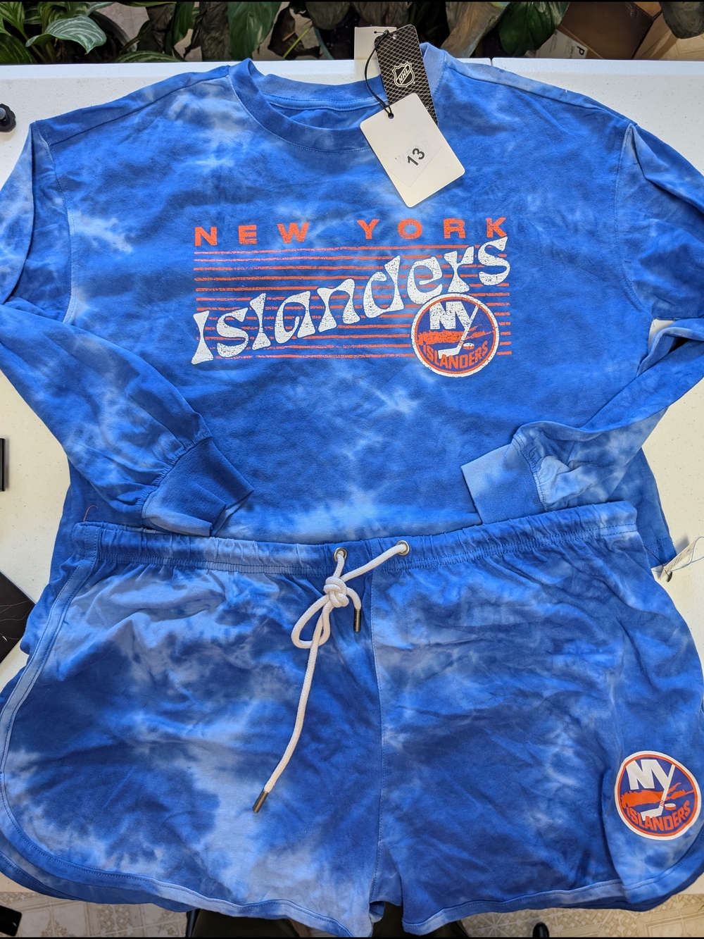 New York Islanders Women's Blue Tie-Dye Long Sleeve T-shirt And Short Combo